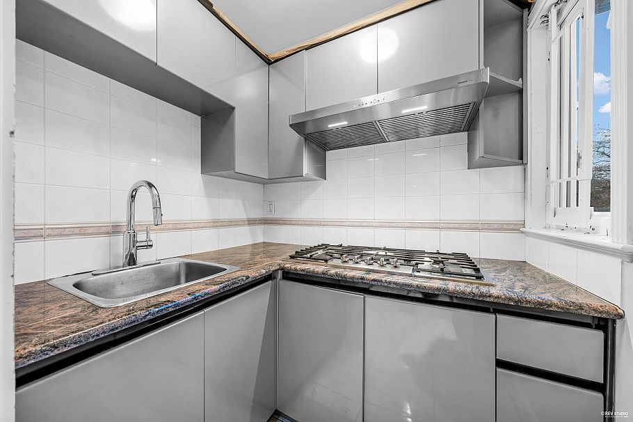 389 TALISMAN AVENUE, Vancouver BC V5Y 2L6 Vancouver, BC - 11