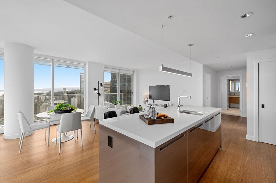 4202 777 Richards Street Vancouver, BC - 14