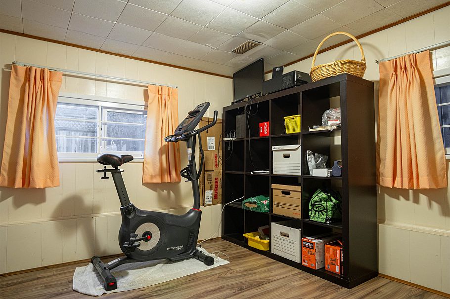 4458 Skeena Street Vancouver, BC - 24