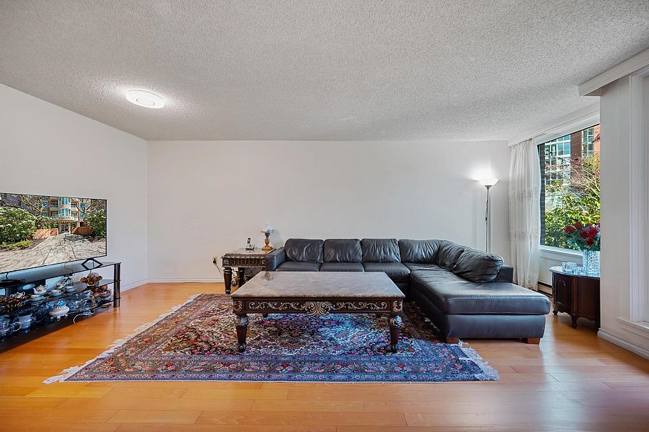 203 1845 Robson Street Vancouver, BC - 6