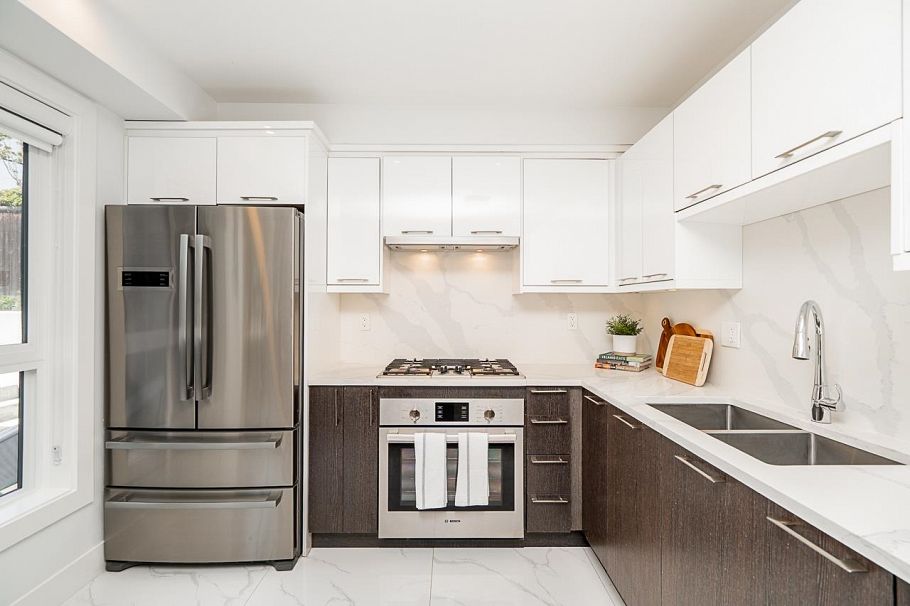 1505 W 60th Avenue Vancouver, BC - 12