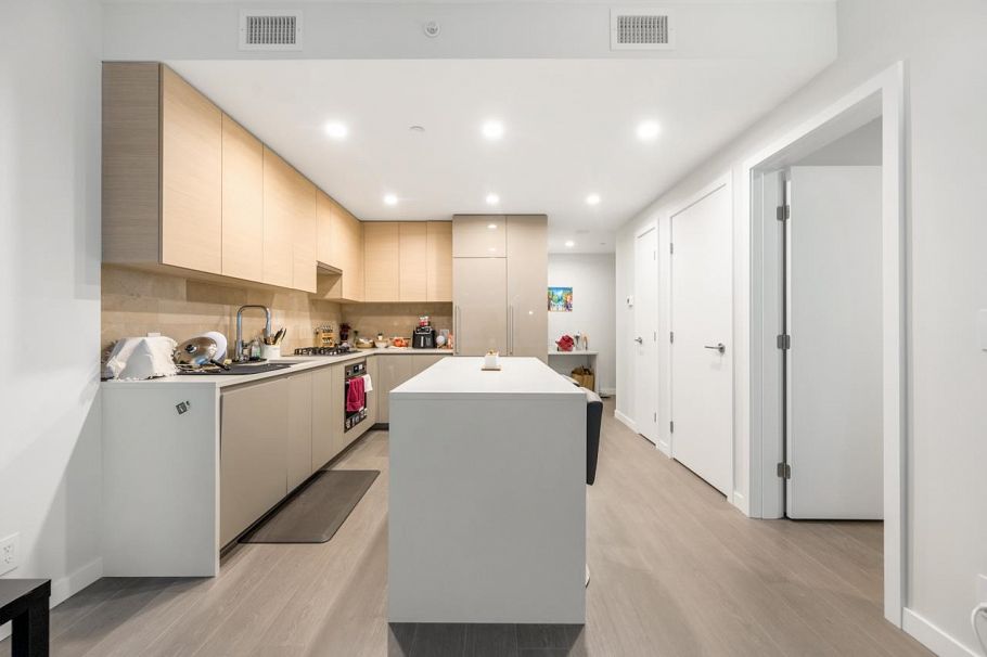 912 2108 Gilmore Avenue Burnaby, BC - 6