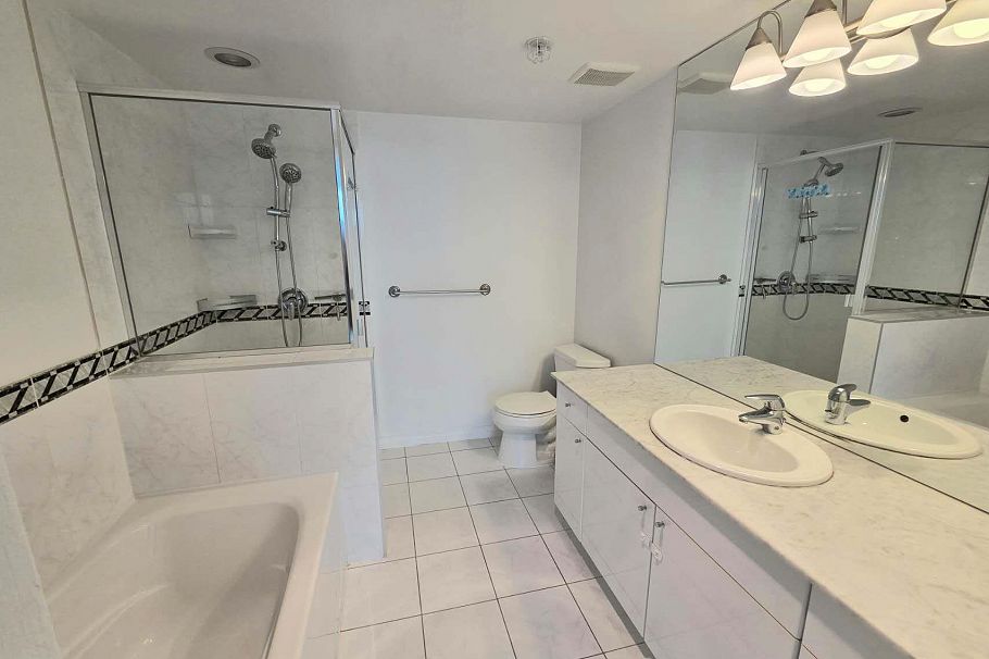 3105 1328 W Pender Street Vancouver, BC - 8