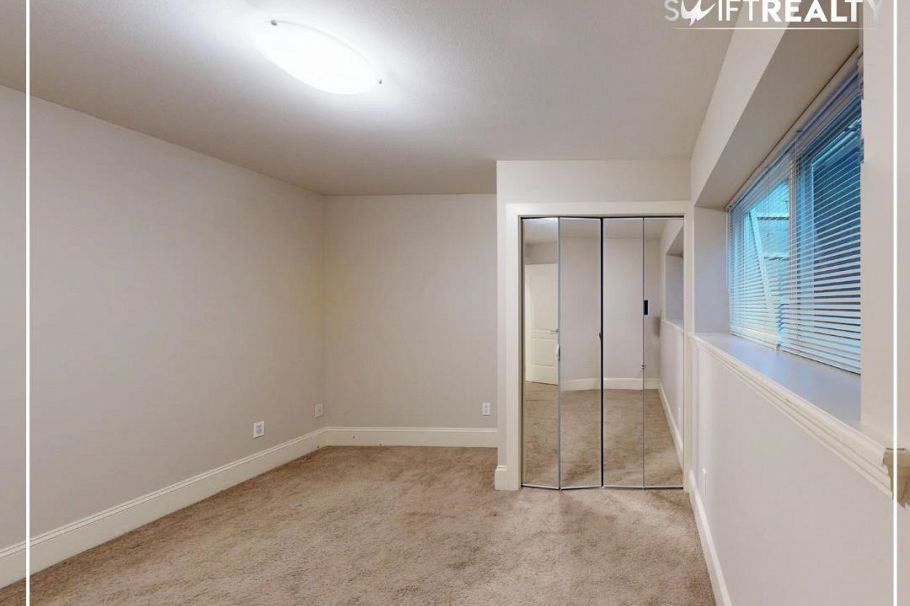 BSMT 843 CANYON BOULEVARD, North Vancouver BC V7R 2J7 North Vancouver, BC - 6