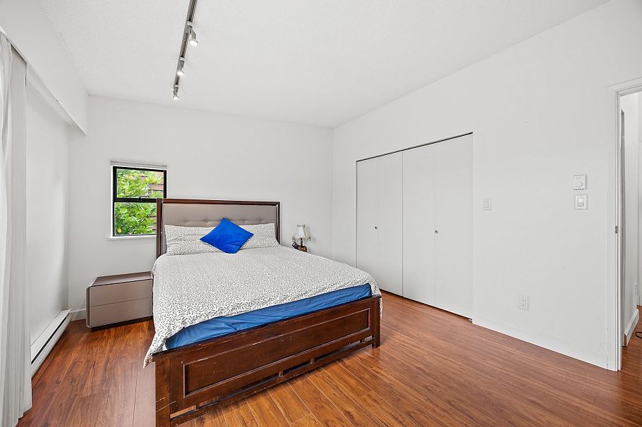 3276 W 21st Avenue Vancouver, BC - 34