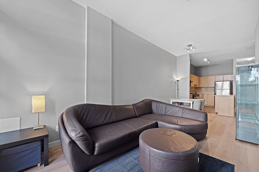 102 2102 W 38th Avenue Vancouver, BC - 19