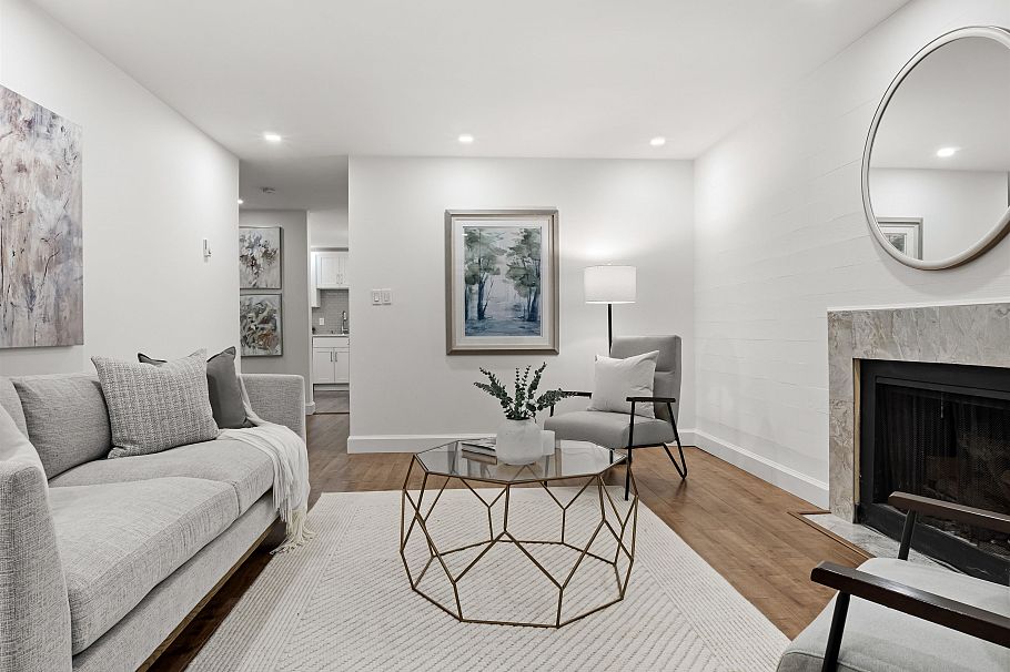 1253 Plateau Drive North Vancouver, BC - 4