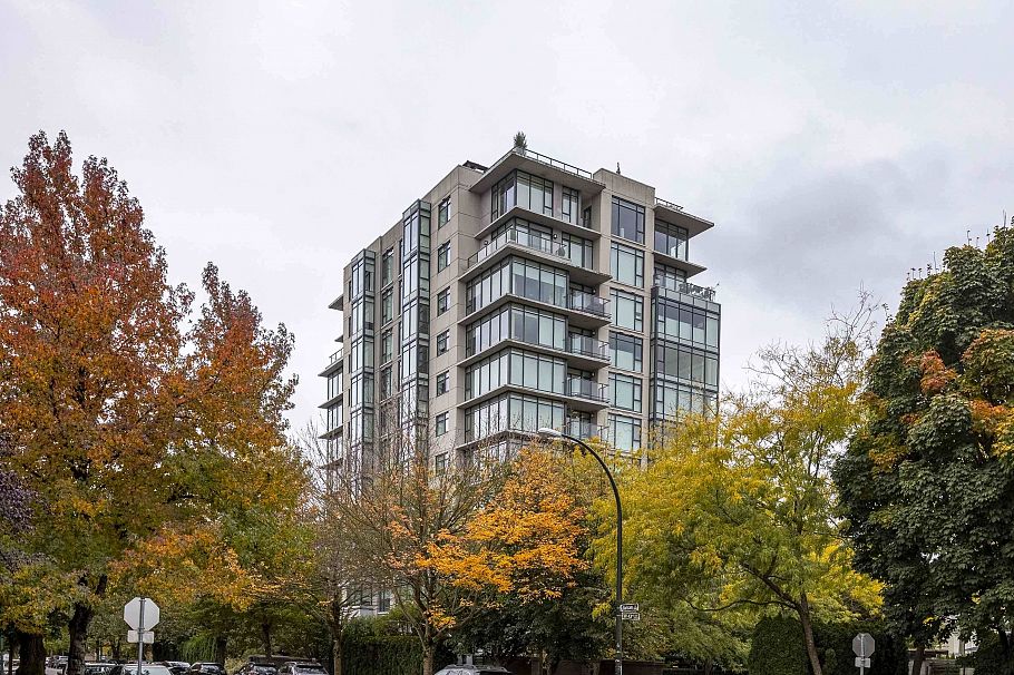305 5955 Balsam Street Vancouver, BC - 39