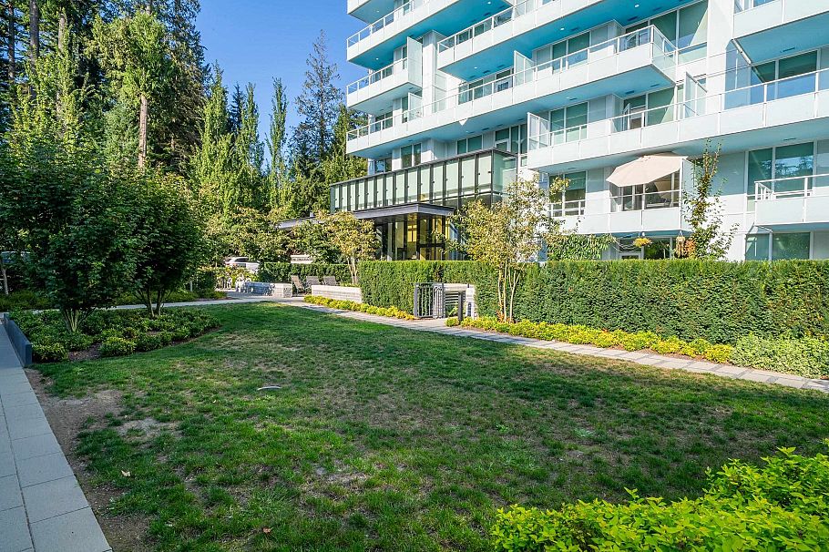 101 5608 Berton Avenue Vancouver, BC - 22