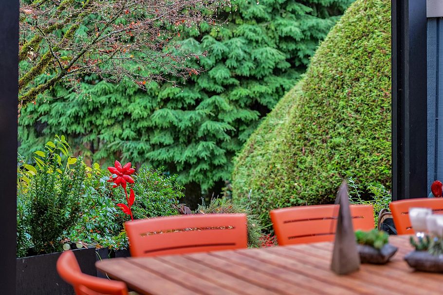 3669 Edgemont Boulevard North Vancouver, BC - 35