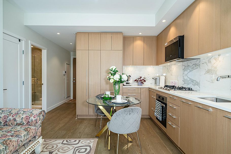 101 5608 Berton Avenue Vancouver, BC - 8