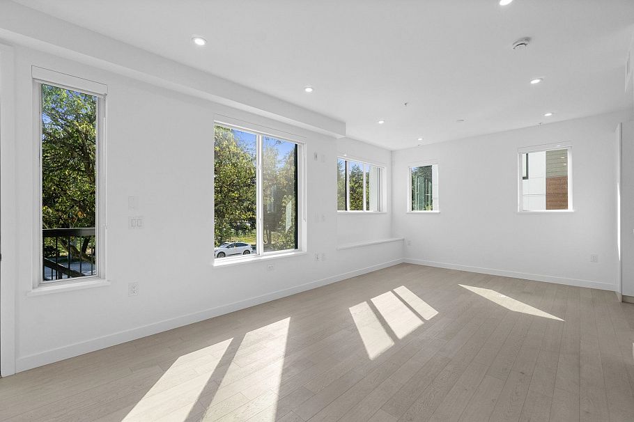 807 W 33rd Avenue Vancouver, BC - 8