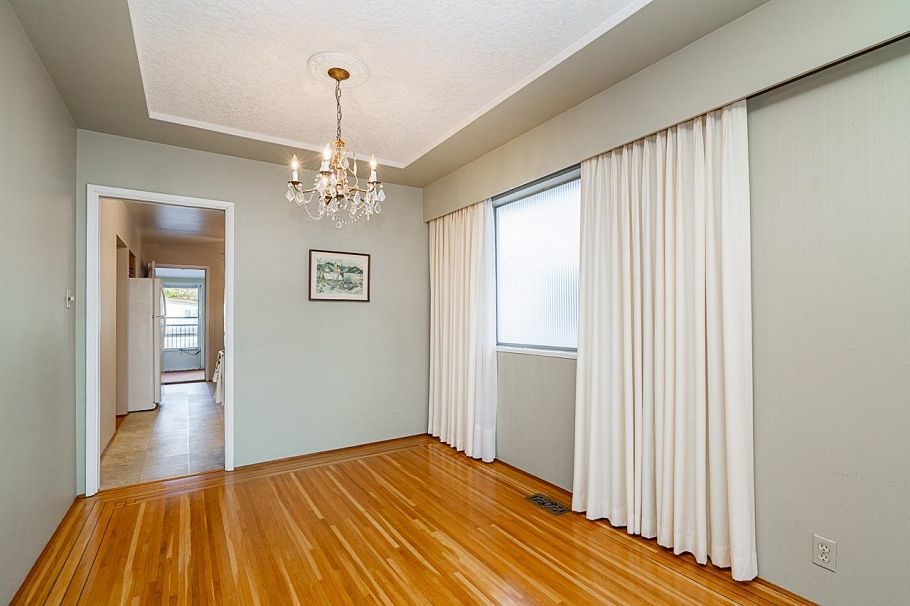 5406 Ross Street Vancouver, BC - 5