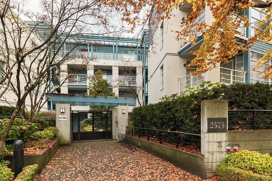 204 2575 W 4th Avenue Vancouver, BC - 22