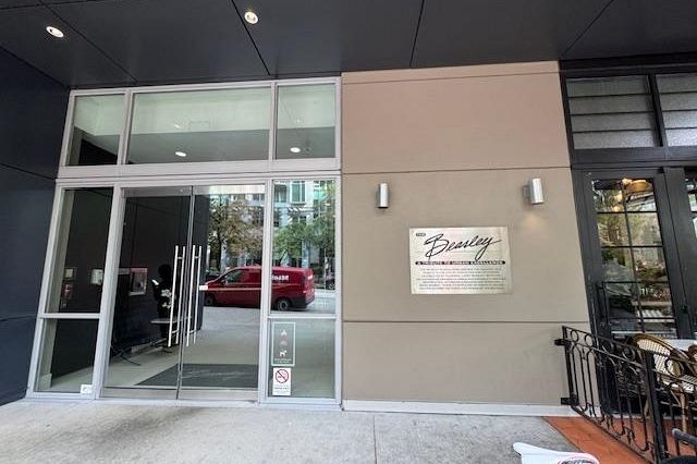 1709 888 Homer Street Vancouver, BC - 2