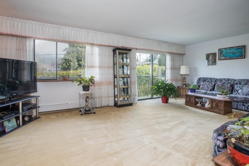 635 E Keith Road North Vancouver, BC - 18