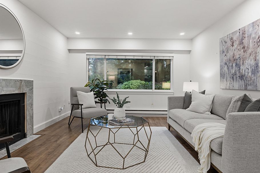 1253 Plateau Drive North Vancouver, BC - 3