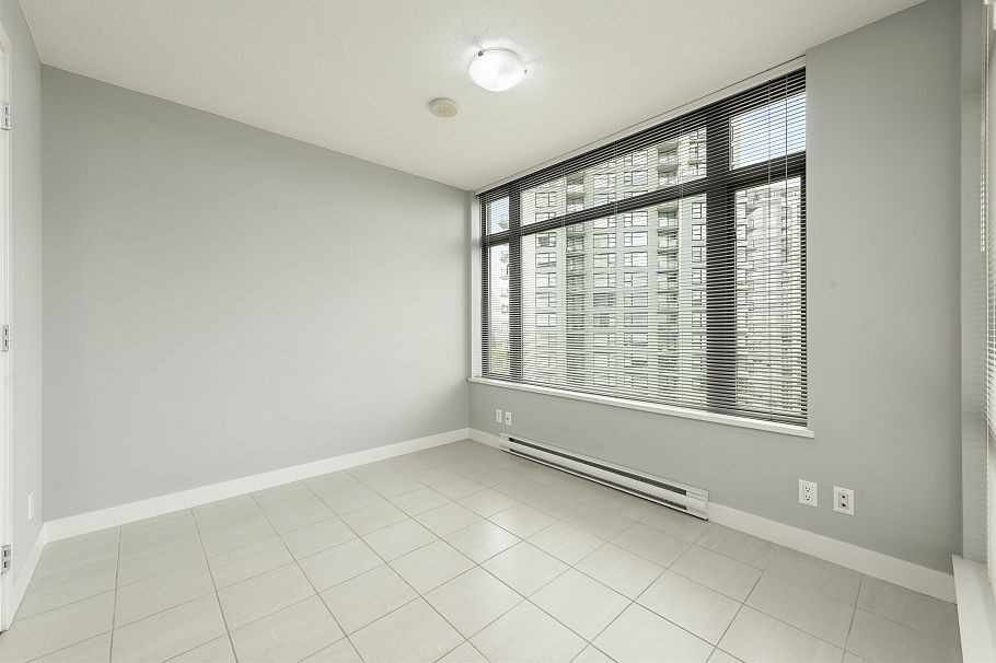 1203 3660 Vanness Avenue Vancouver, BC - 10