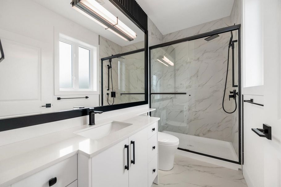 4705 Killarney Street Vancouver, BC - 9