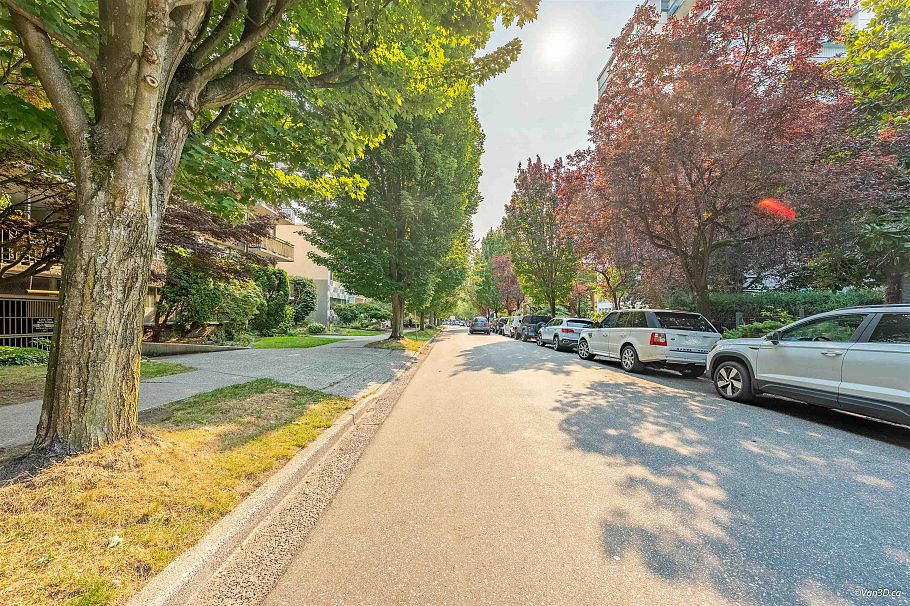 106 1879 Barclay Street Vancouver, BC - 22