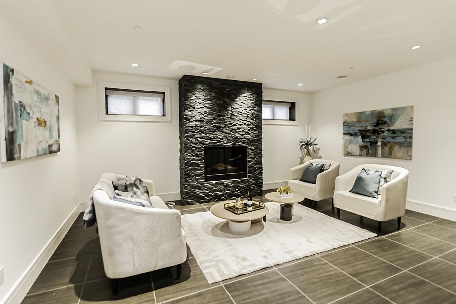 3875 W 36th Avenue Vancouver, BC - 28