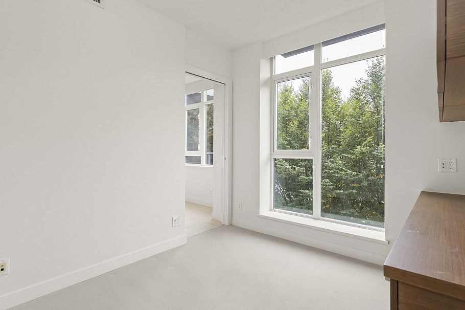 305 5955 Balsam Street Vancouver, BC - 30