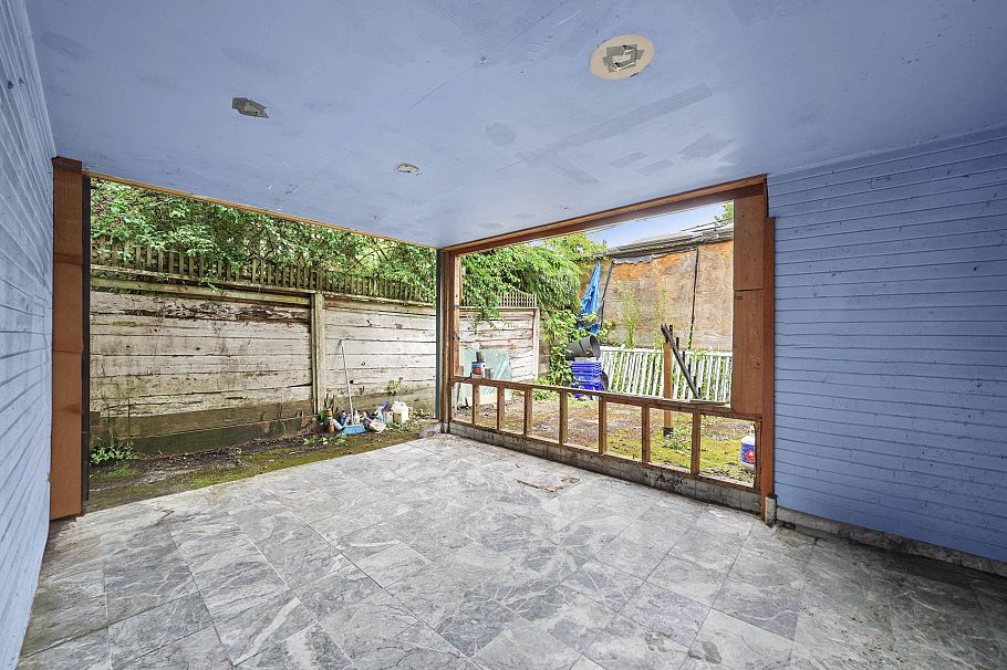 3535- 3539 W 3rd Avenue Vancouver, BC - 36