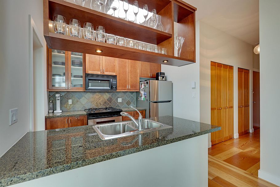 419 2515 Ontario Street Vancouver, BC - 10