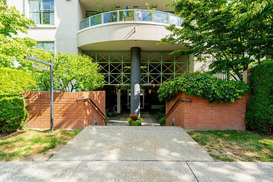 408 503 W 16th Avenue Vancouver, BC - 37