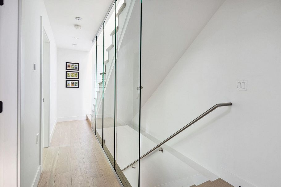 1535 E 5th Avenue Vancouver, BC - 16