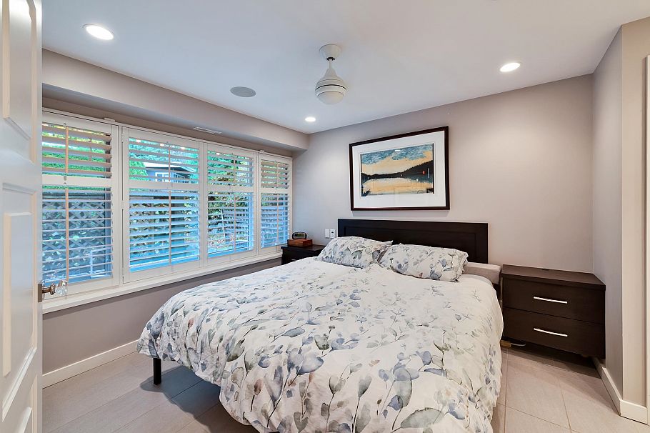 3669 Edgemont Boulevard North Vancouver, BC - 27