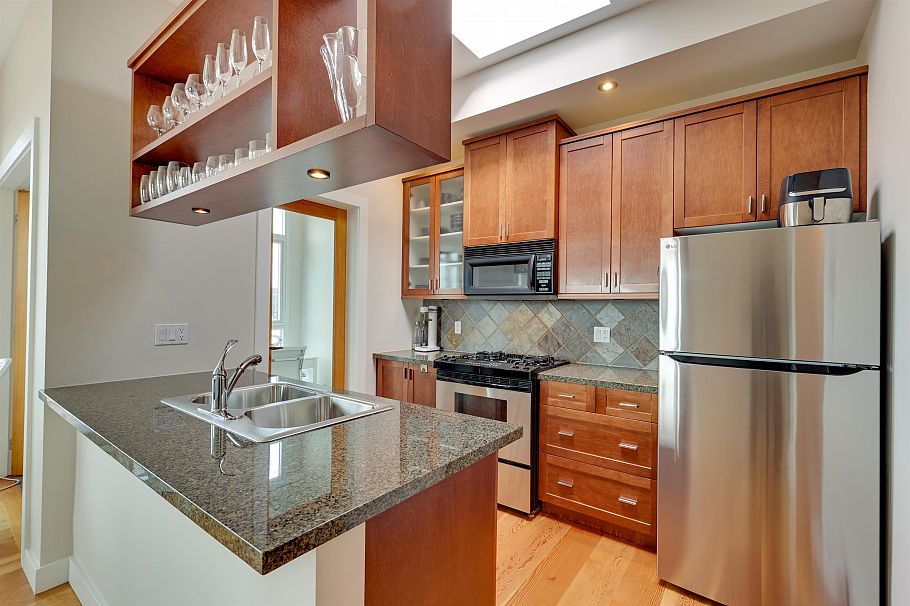 419 2515 Ontario Street Vancouver, BC - 11