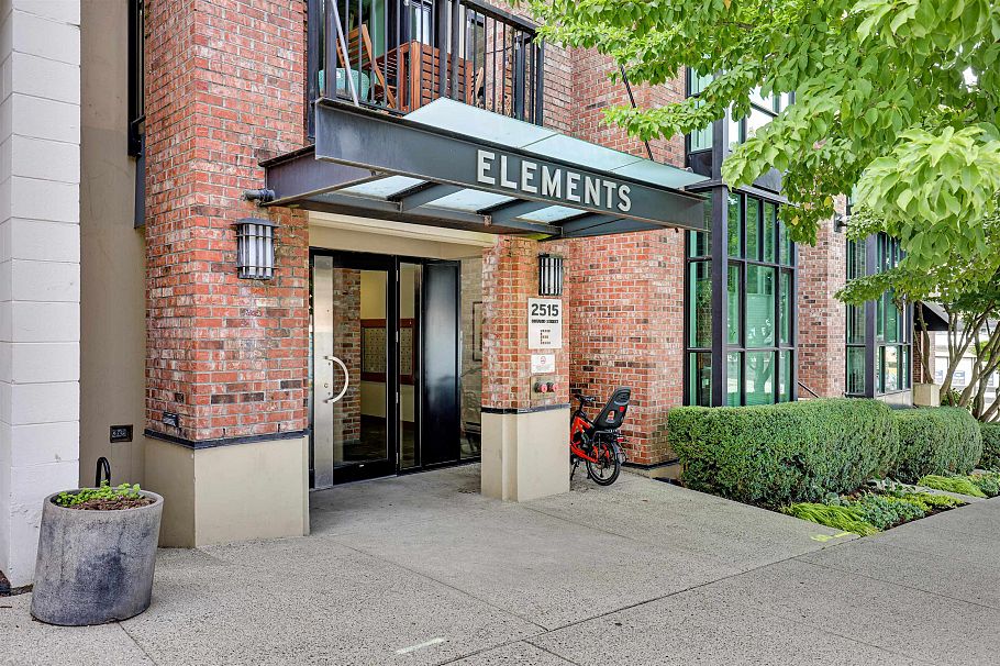419 2515 Ontario Street Vancouver, BC - 1