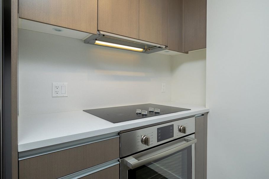 604 1009 Harwood Street Vancouver, BC - 8