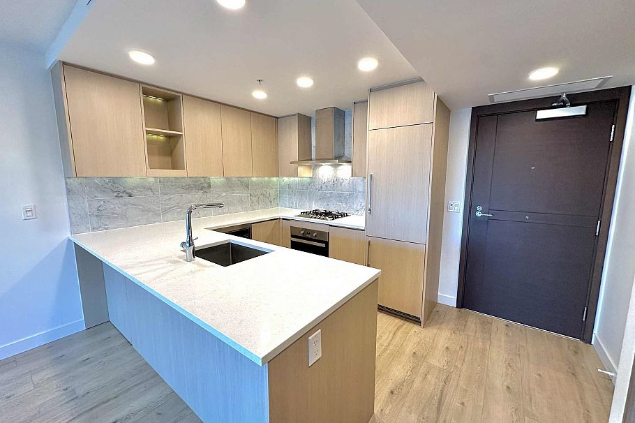 911 455 SW Marine Drive Vancouver, BC - 3