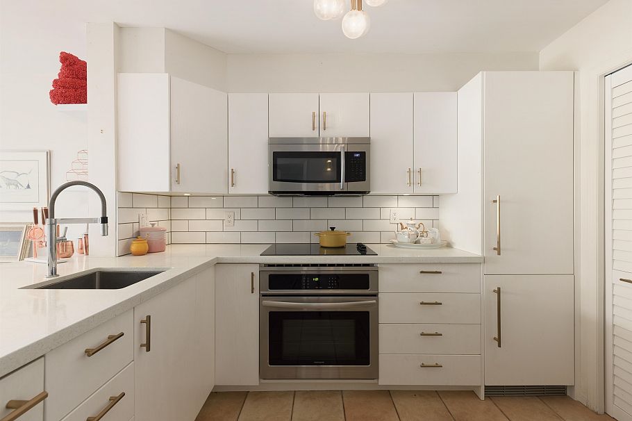 204 2575 W 4th Avenue Vancouver, BC - 10