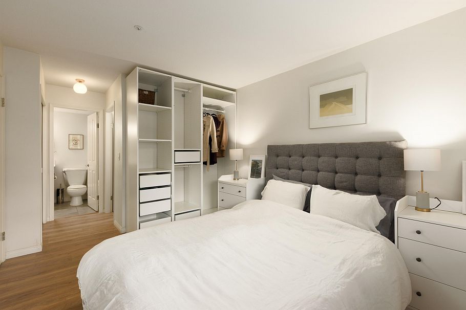 204 2575 W 4th Avenue Vancouver, BC - 17