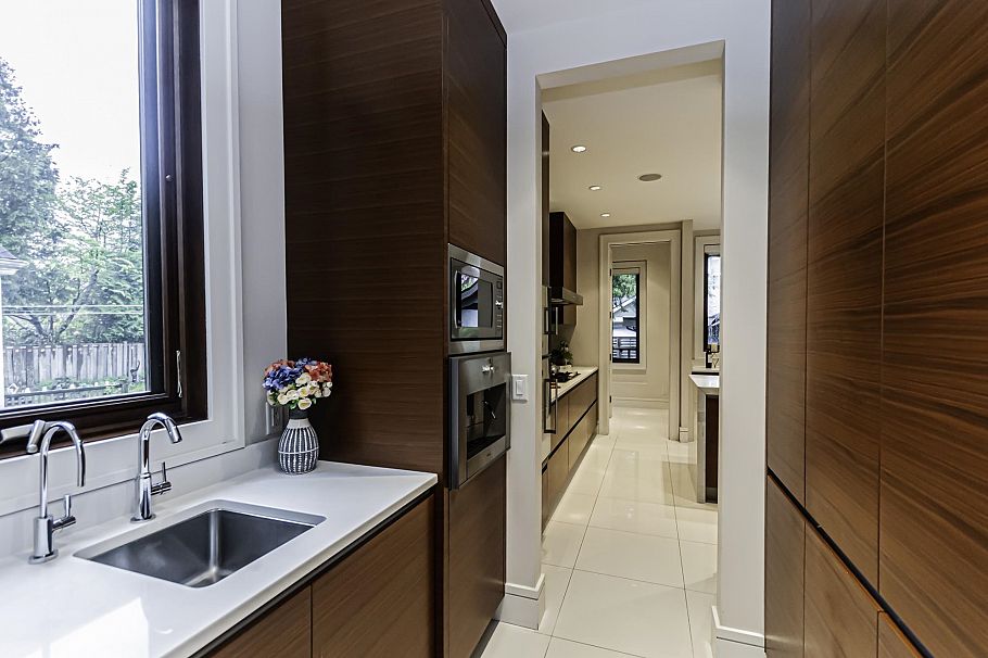 3875 W 36th Avenue Vancouver, BC - 15