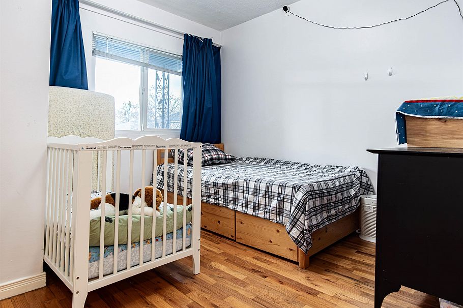 4458 Skeena Street Vancouver, BC - 14