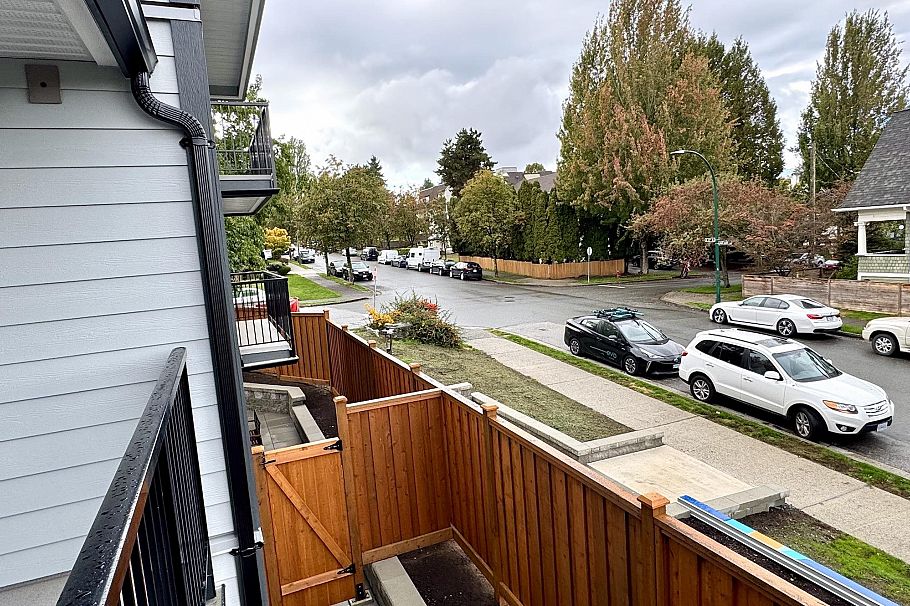 215 808 8th Avenue Vancouver, BC - 18