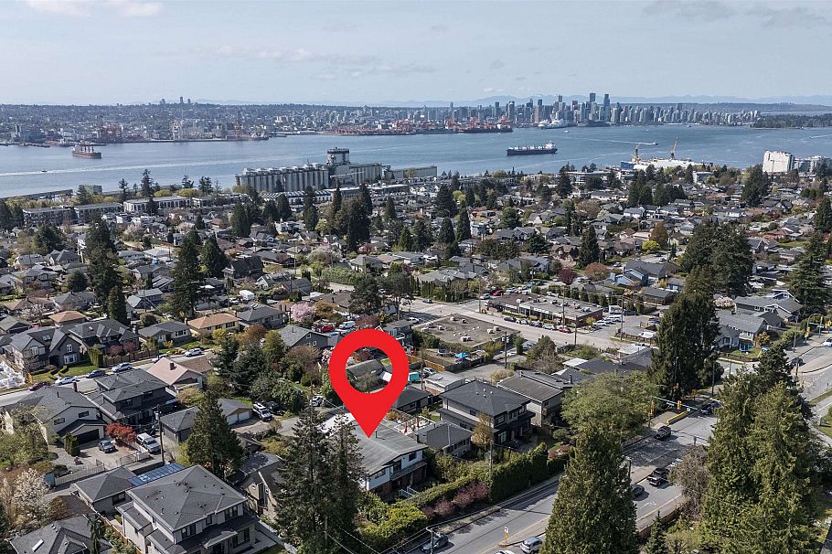 635 E Keith Road North Vancouver, BC - 36
