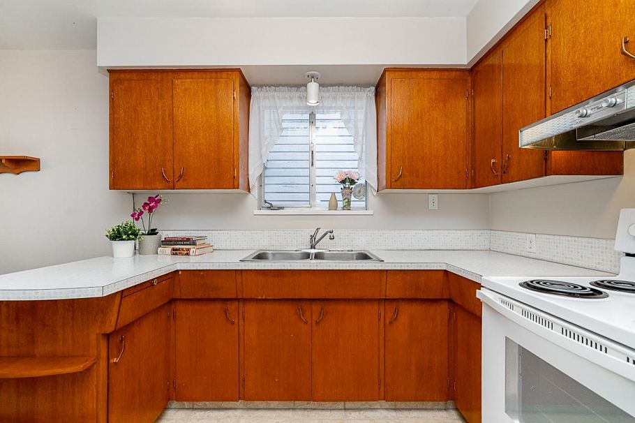 5406 Ross Street Vancouver, BC - 8