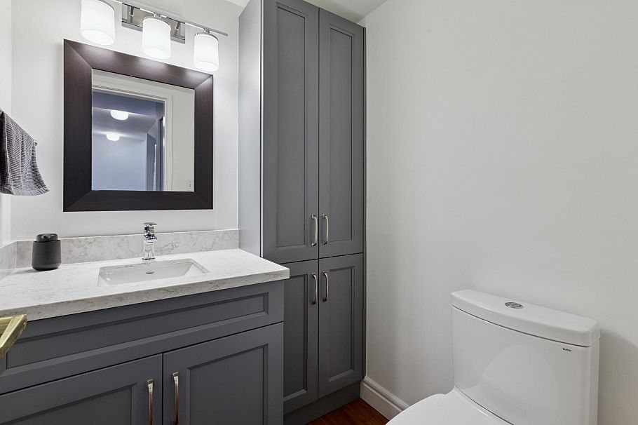 1518 Mahon Avenue North Vancouver, BC - 26