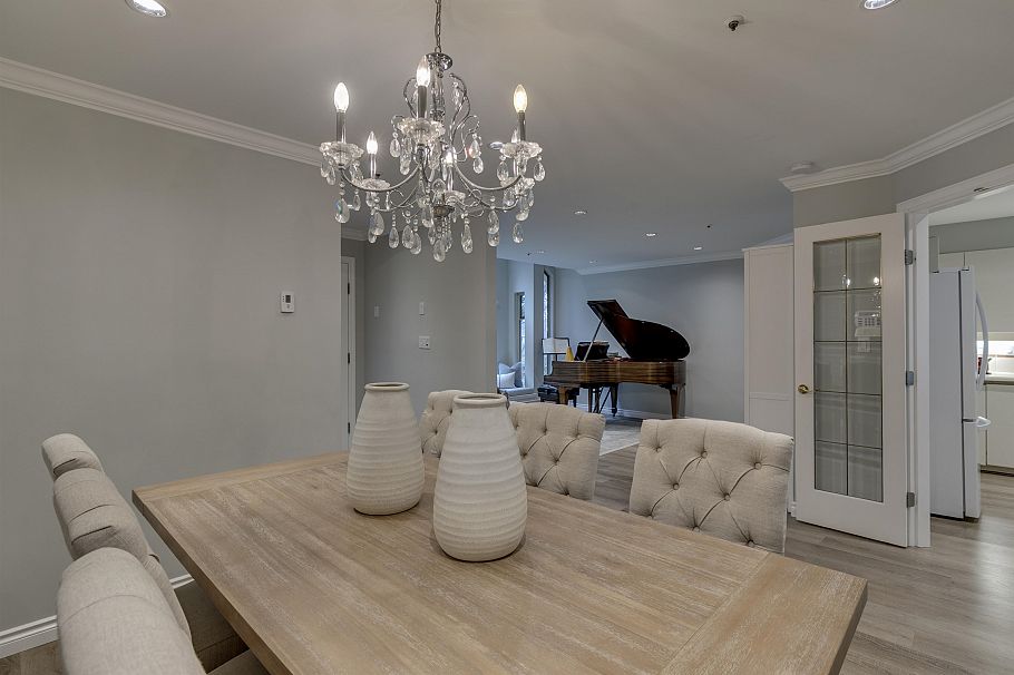 4560 W 7th Avenue Vancouver, BC - 12