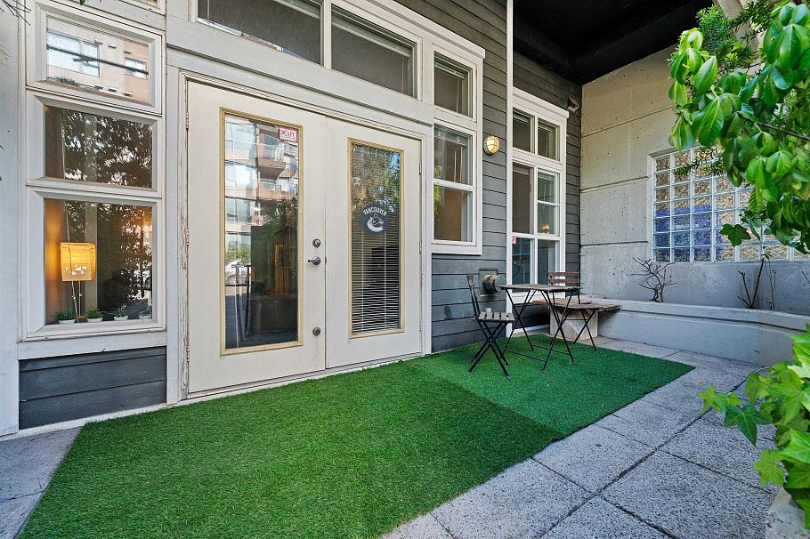 102 2102 W 38th Avenue Vancouver, BC - 27