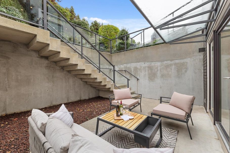 4291 W 29th Avenue Vancouver, BC - 32