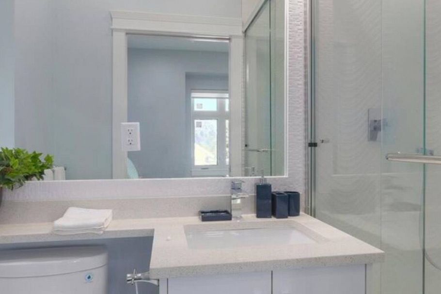 4666 Earles Street Vancouver, BC - 17