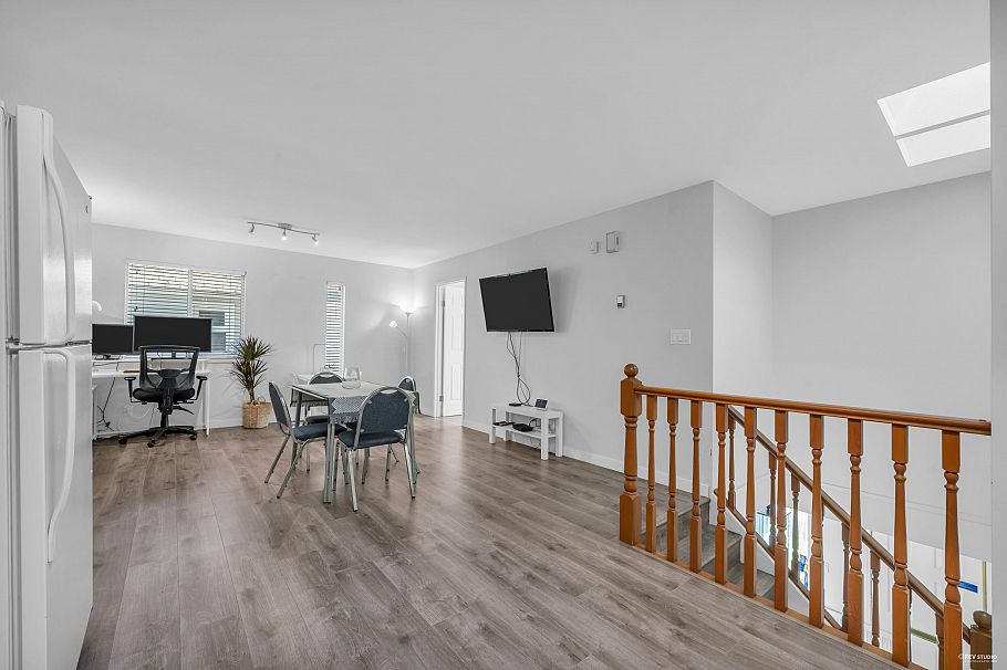 3529 Napier Street Vancouver, BC - 9