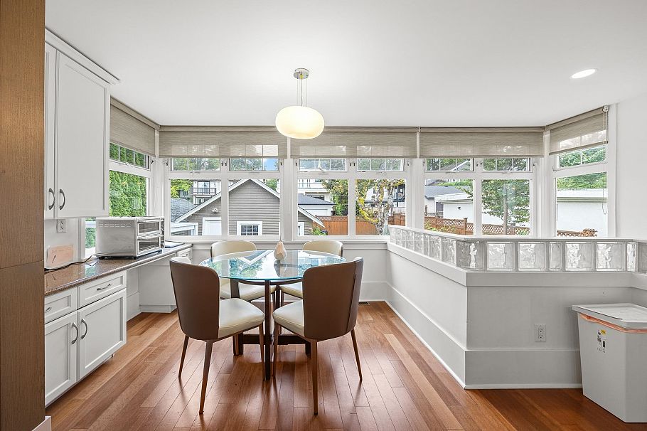 3276 W 21st Avenue Vancouver, BC - 15