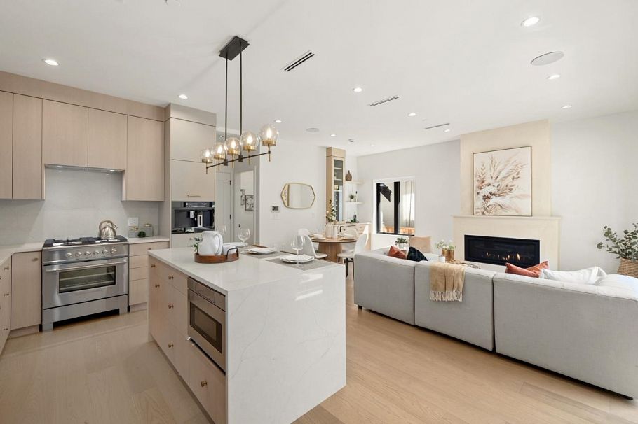 1 2247 Parker Street Vancouver, BC - 14